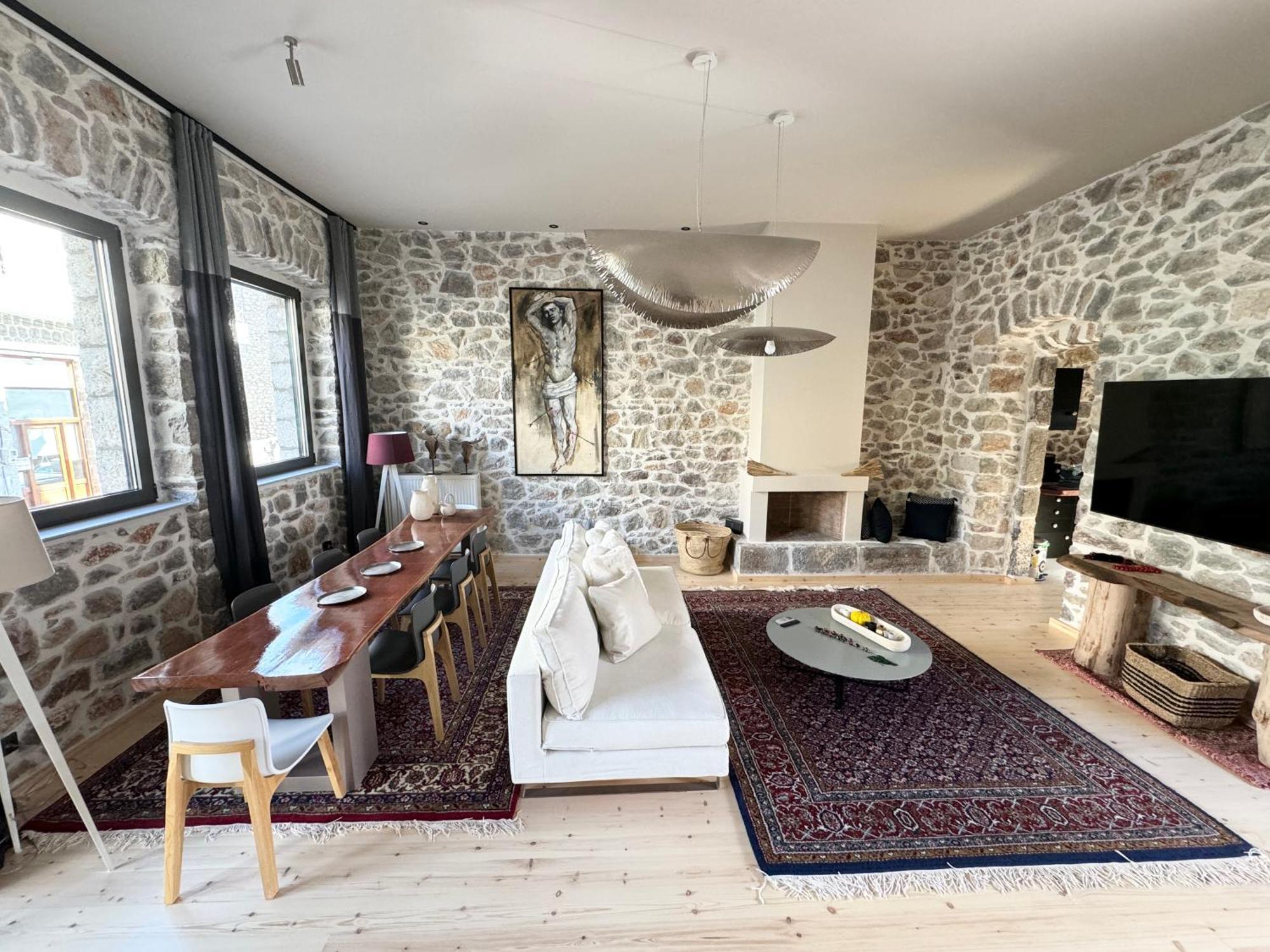 Earth Apartment